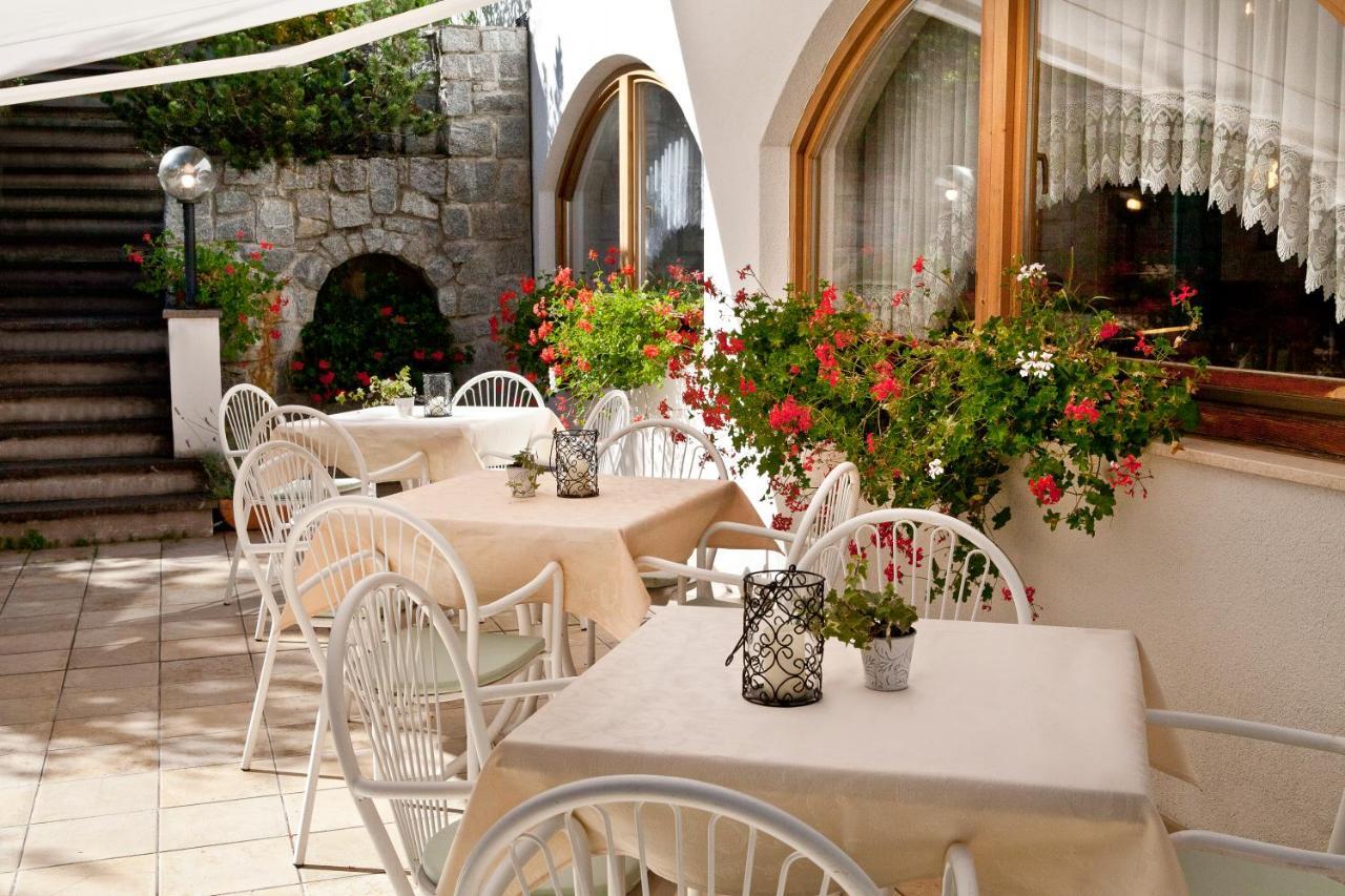 Hotel Alpenhof ウルティモ エクステリア 写真